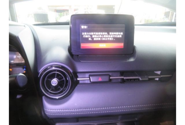 Mazda CX3  第9張相片