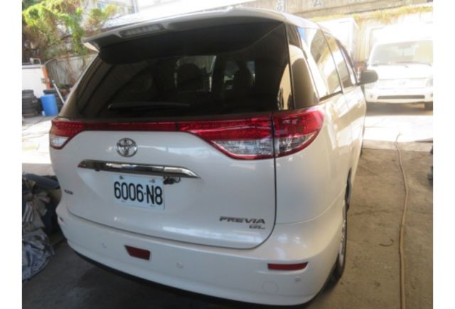 Toyota PREVIA  第4張相片