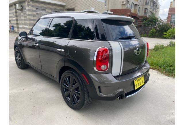 Mini COOPERS  第3張相片