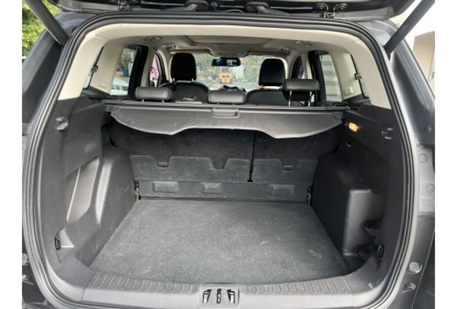 Ford KUGA  第5張相片