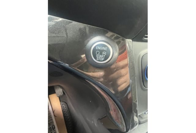 Ford KUGA  第8張相片