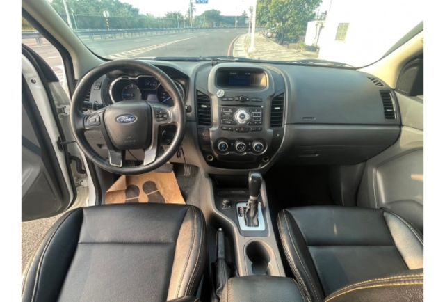 Ford RANGER  第6張相片