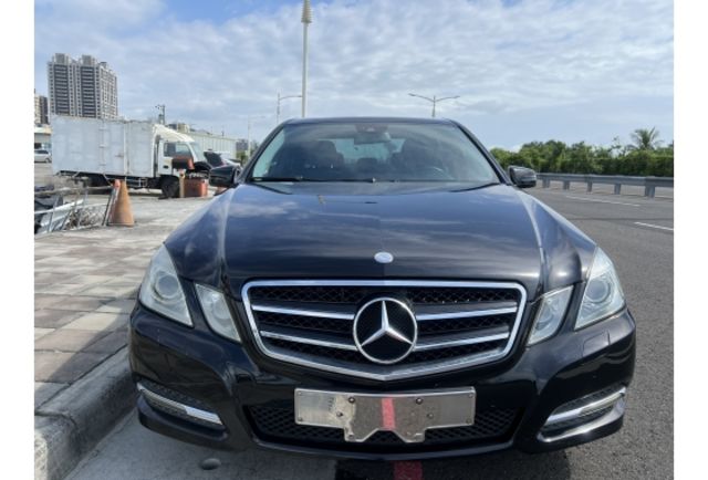 Benz E200  第2張相片