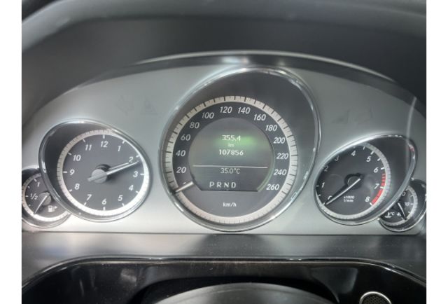 Benz E200  第4張相片
