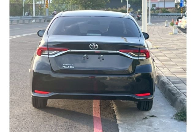 Toyota ALTIS  第2張相片