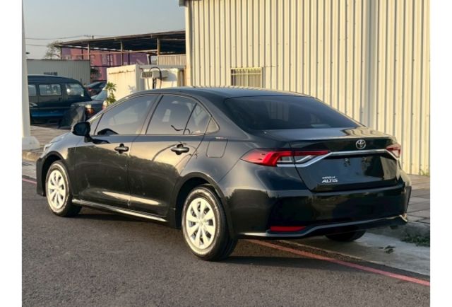 Toyota ALTIS  第5張相片