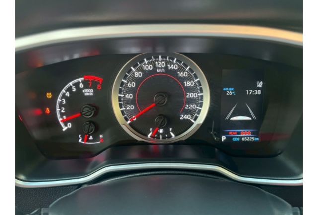Toyota ALTIS  第11張相片