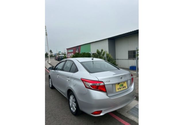Toyota VIOS  第2張相片