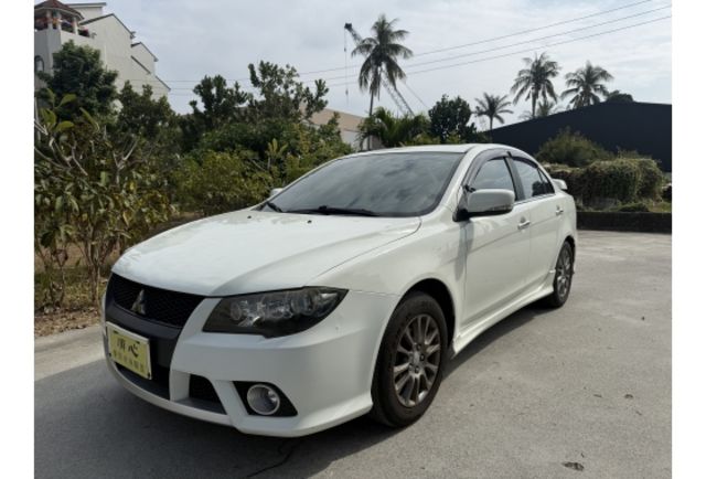 Mitsubishi FORTIS  第1張相片