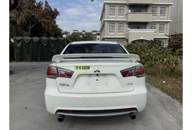 Mitsubishi FORTIS  第4張相片