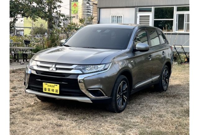 Mitsubishi OUTLANDER  第1張相片