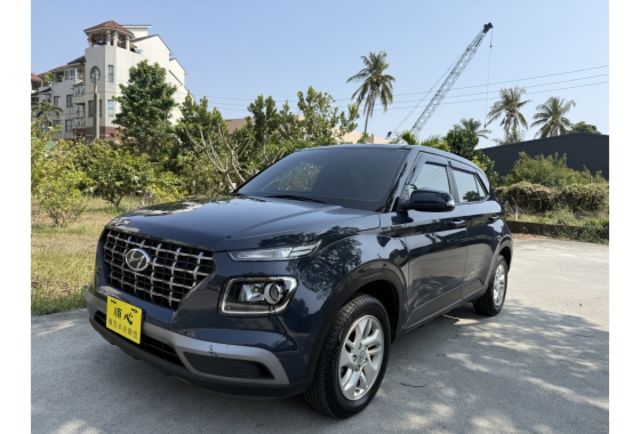 Hyundai VENUE  第1張相片
