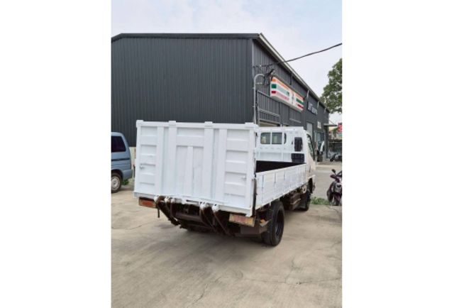 Mitsubishi CANTER  第4張相片