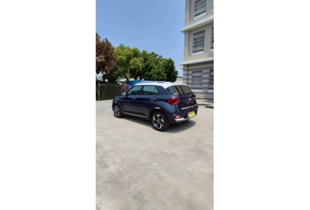Hyundai VENUE  第2張相片