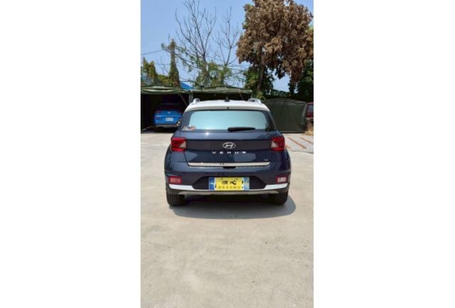 Hyundai VENUE  第5張相片