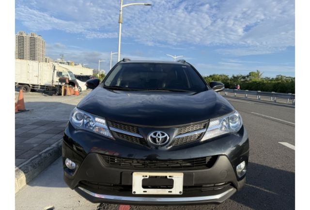 Toyota RAV4  第6張相片