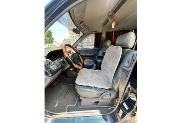 Toyota ZACE  第7張相片