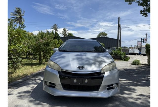 Toyota WISH  第3張相片