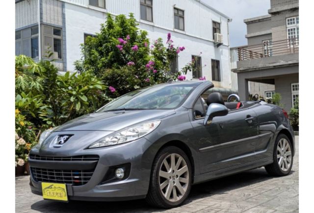 2011年 Peugeot 207CC 運動版 鋼鐵灰  第1張相片