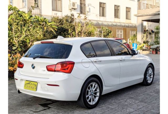 2017領 BMW 118i 後驅  第8張相片