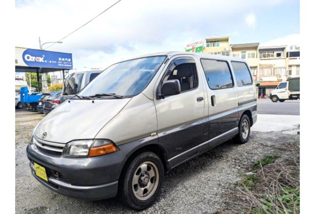 Toyota Hiace 海力士 2.7 自排 半露營多功能廂型車  第1張相片