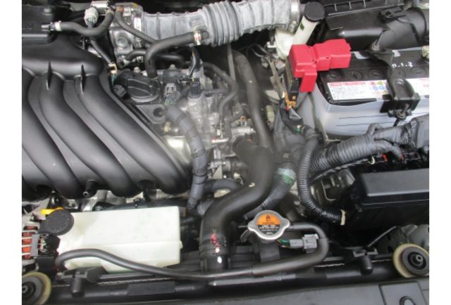 Nissan TIIDA  第3張相片