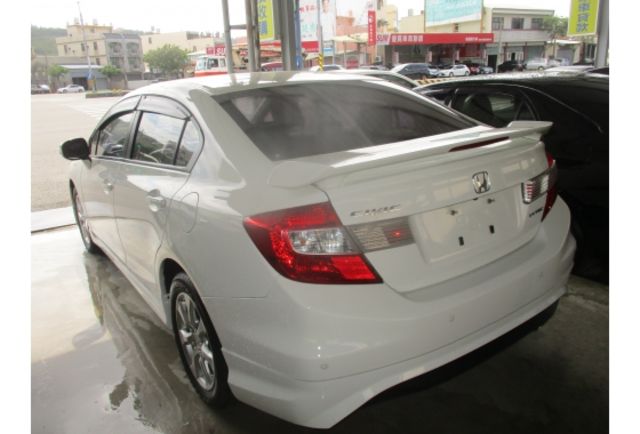Honda CIVIC  第5張相片
