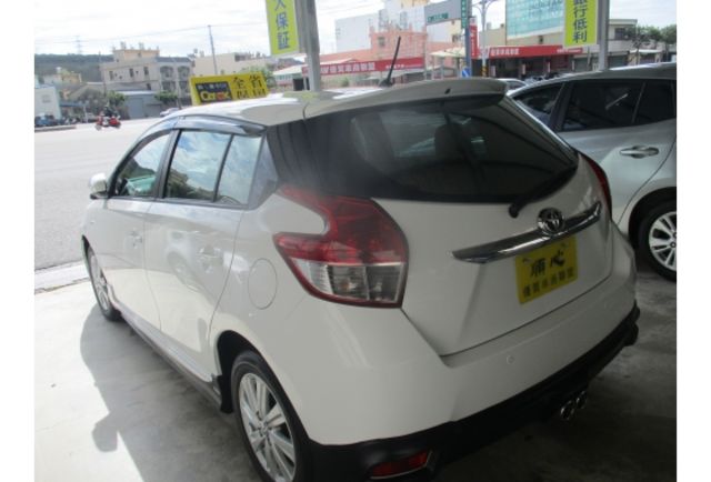 Toyota YARIS  第1張相片