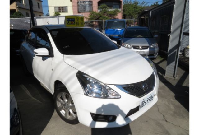 Nissan TIIDA  第3張相片