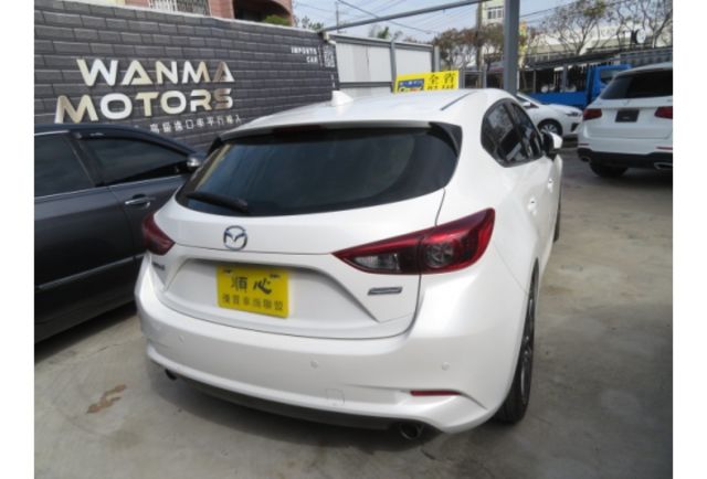 Mazda MAZDA3  第3張相片