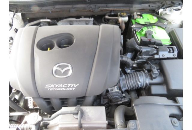 Mazda MAZDA3  第4張相片