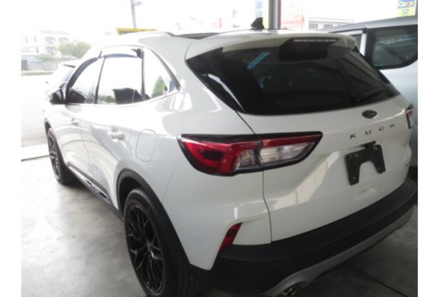 Ford KUGA  第4張相片
