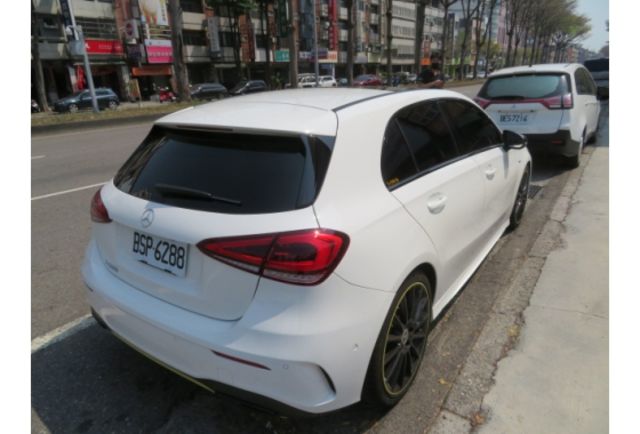 Benz A250  第4張相片