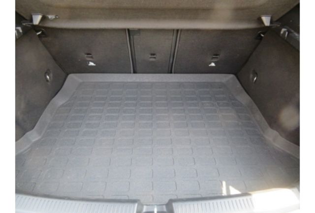 Benz A250  第6張相片