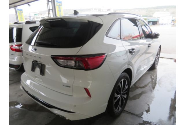 Ford KUGA  第4張相片