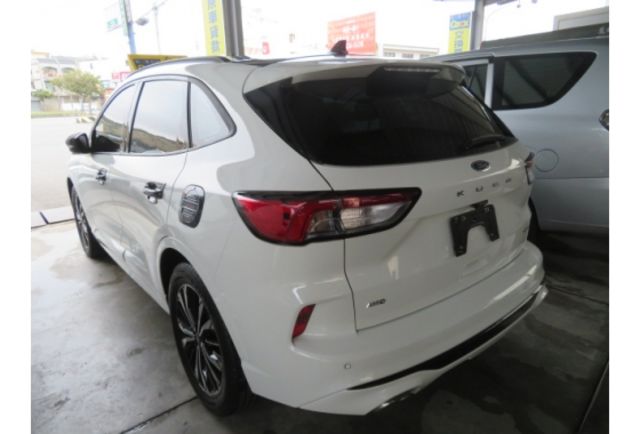Ford KUGA  第5張相片