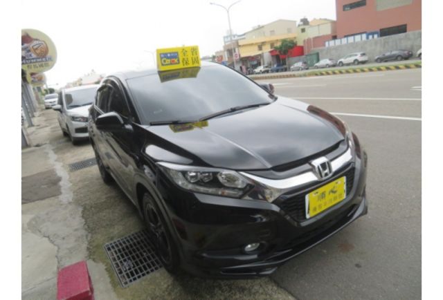Honda HR-V  第1張相片
