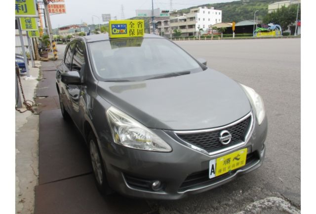 Nissan TIIDA  第1張相片