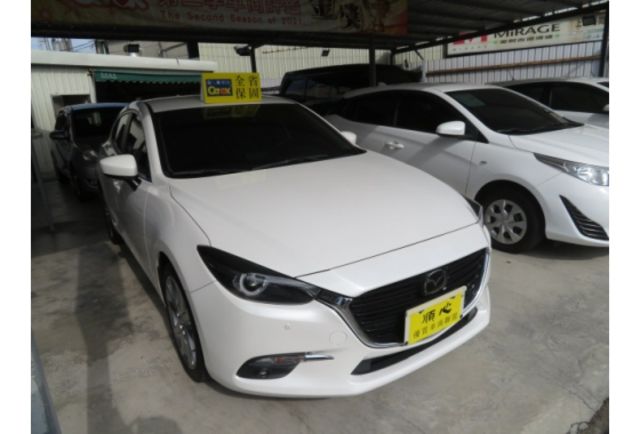 Mazda MAZDA3  第1張相片