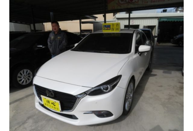 Mazda MAZDA3  第2張相片