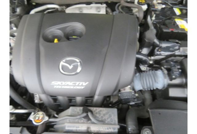 Mazda MAZDA3  第9張相片