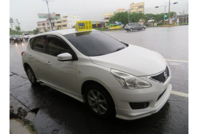 Nissan TIIDA  第4張相片
