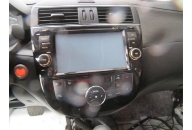 Nissan TIIDA  第7張相片