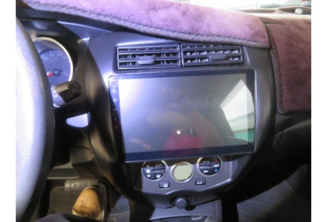 Nissan LIVINA  第8張相片