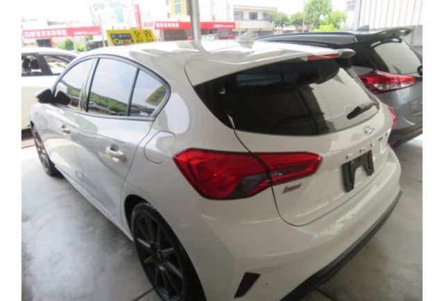 Ford FOCUS  第3張相片