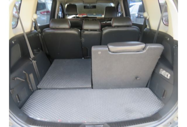 Mazda MAZDA5  第7張相片
