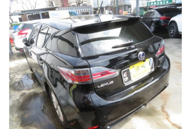Lexus CT200h  第3張相片