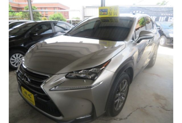 Lexus NX200T  第2張相片