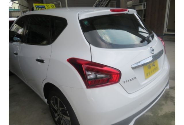 Nissan TIIDA  第2張相片