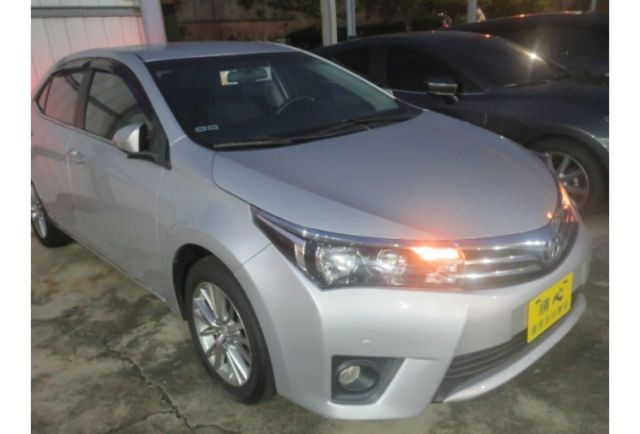 Toyota ALTIS  第2張相片